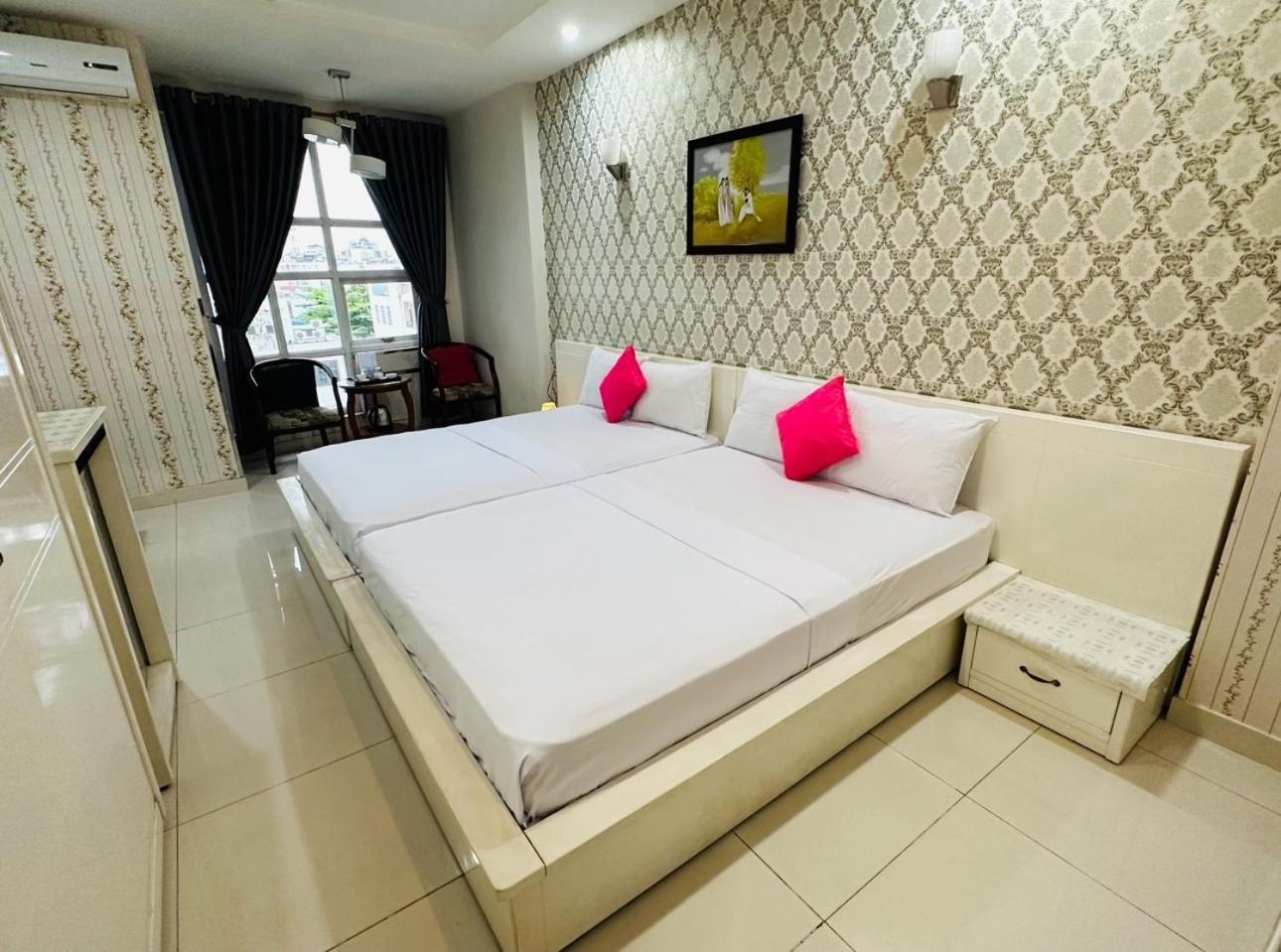 Redflower Hotel TP. Hồ Chí Minh Ngoại thất bức ảnh